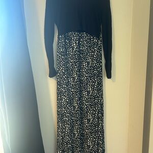 Nursing friendly SHEIN Black and White Long Sleeve Dress